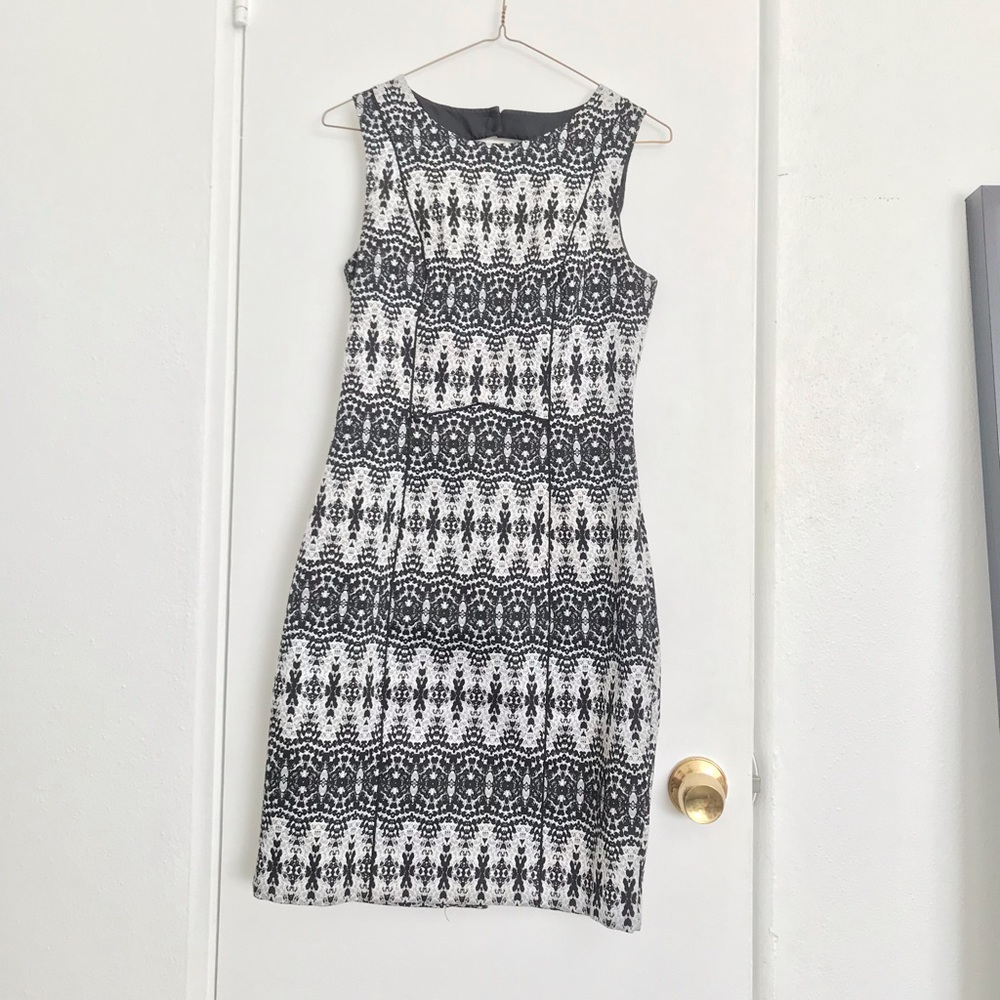 Black and white fitted dress